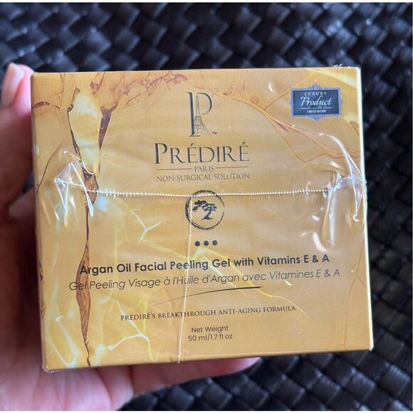 Prédiré Paris - NWT - Argan Oil Facial Peeling Gel w/Vitamins E & A. MSRP $300. - Picture 11 of 15